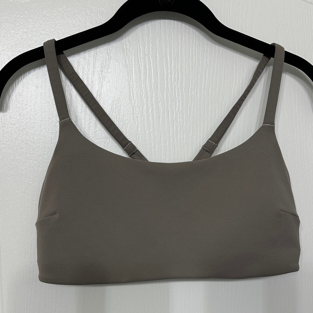 LuLuLemon Wunder Train Strappy Racer Bra Warm Ash Grey color